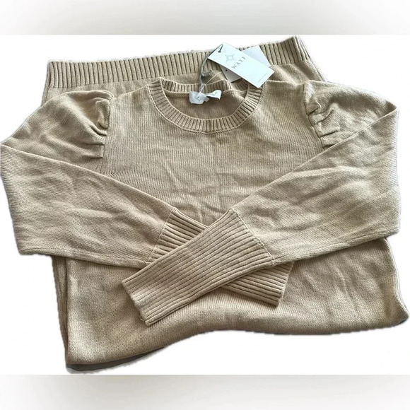 Wayf || camel bishop sleeves sweater dress - Picture 2 of 3